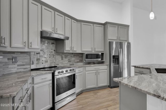 1506 WATERBRIDGE Court, Fleming Island, FL 32003