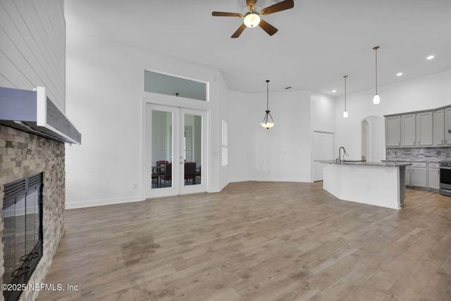 1506 WATERBRIDGE Court, Fleming Island, FL 32003