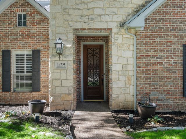 18731 Thorntree Lane, Dallas, TX 75252