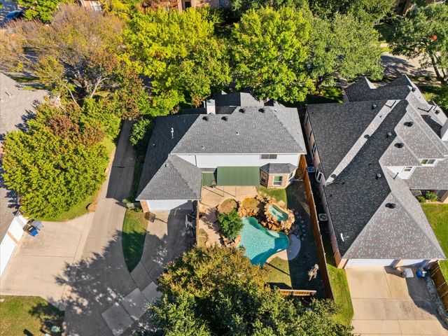 18731 Thorntree Lane, Dallas, TX 75252