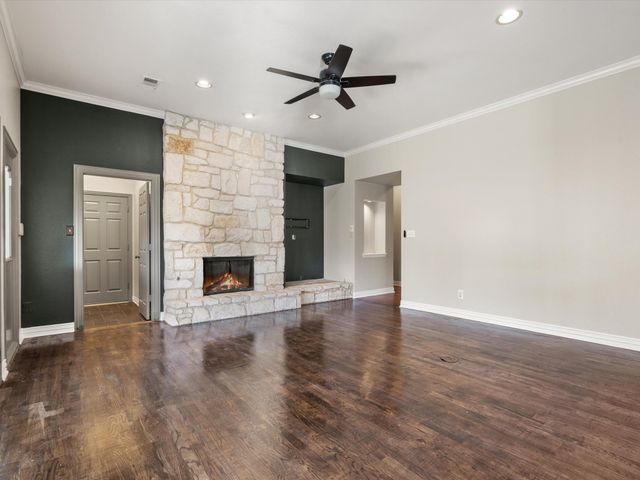 18731 Thorntree Lane, Dallas, TX 75252