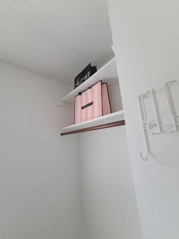 2047 Winrock Boulevard 61, Houston, TX 77057