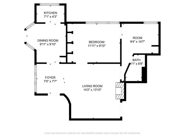 1155 Saint Johns Avenue E, Highland Park, IL 60035