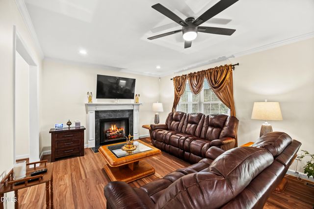 128 Royal Kings Court, Winston Salem, NC 27127