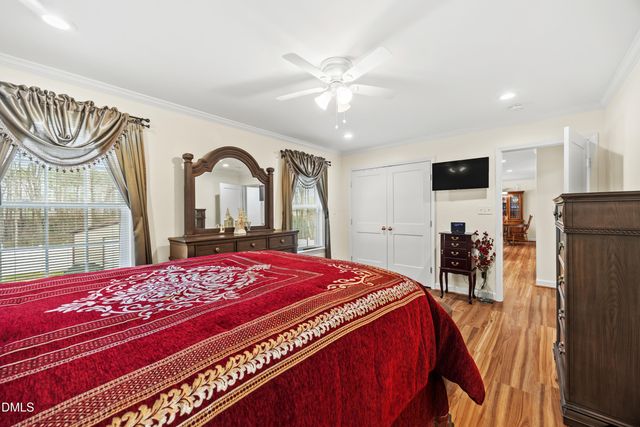 128 Royal Kings Court, Winston Salem, NC 27127