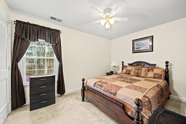 128 Royal Kings Court, Winston Salem, NC 27127