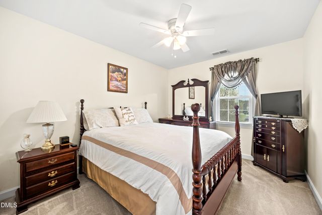 128 Royal Kings Court, Winston Salem, NC 27127