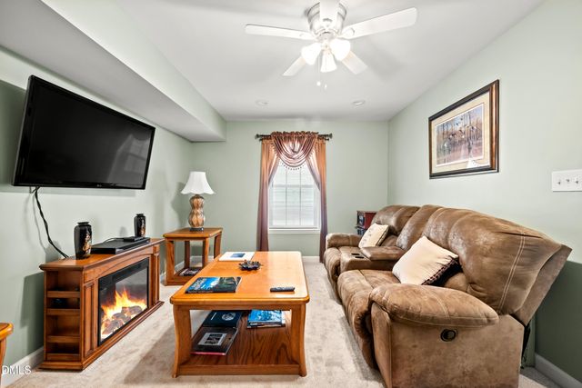 128 Royal Kings Court, Winston Salem, NC 27127