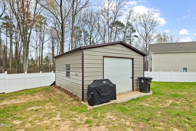 128 Royal Kings Court, Winston Salem, NC 27127