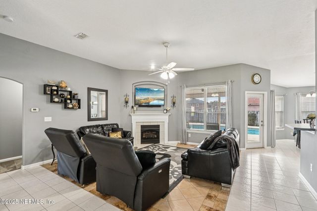 2390 MALLORY HILLS Road, Jacksonville, FL 32221