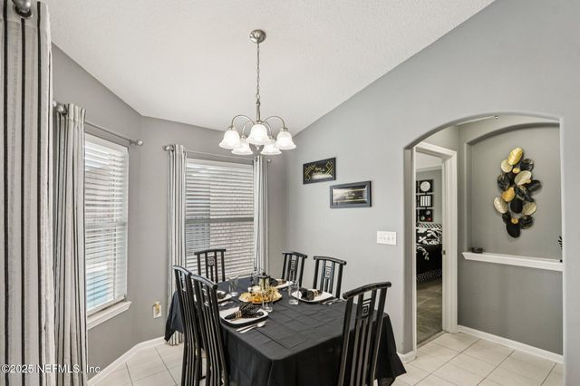 2390 MALLORY HILLS Road, Jacksonville, FL 32221