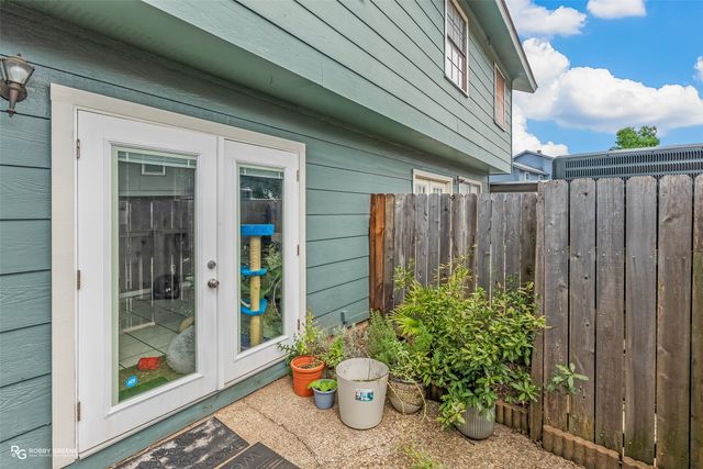 10111 Carlsbad Drive, Shreveport, LA 71115