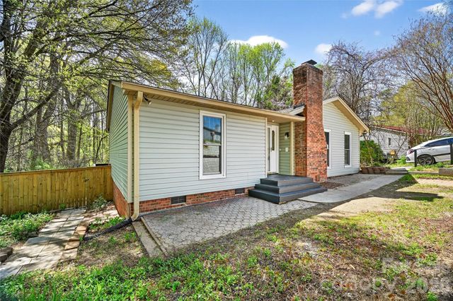 1919 Oak Hollow Road, Gastonia, NC 28054