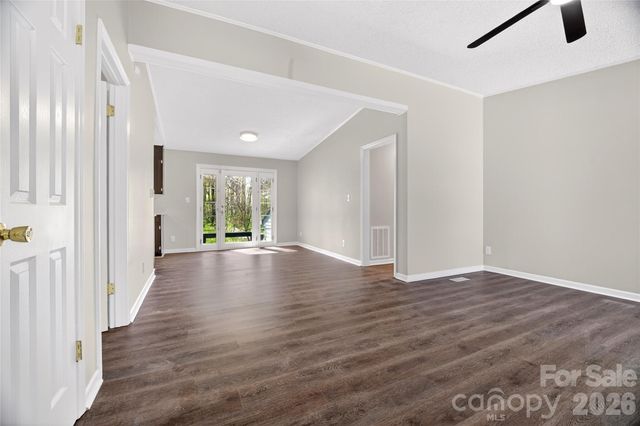 1919 Oak Hollow Road, Gastonia, NC 28054