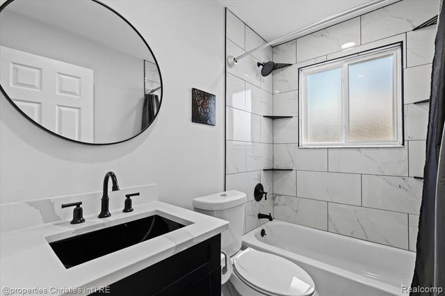 3347 Merrill Avenue, Royal Oak, MI 48073