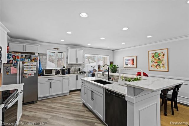 3347 Merrill Avenue, Royal Oak, MI 48073