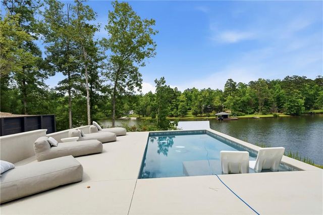 98 Bagley Road, Eatonton, GA 31024