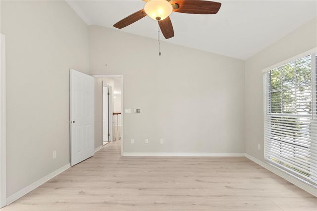 3110 W VILLA ROSA STREET, Tampa, FL 33611