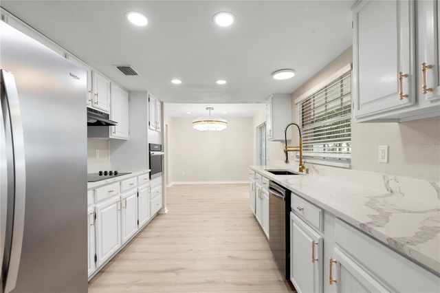 3110 W VILLA ROSA STREET, Tampa, FL 33611