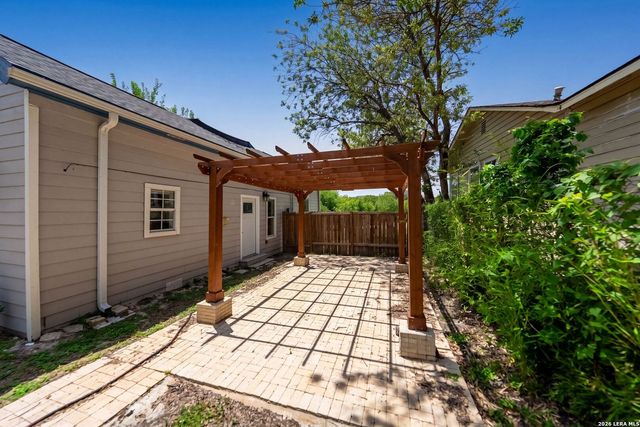 435 Belmont, San Antonio, TX 78202