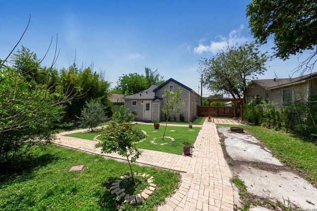 435 Belmont, San Antonio, TX 78202