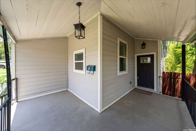 435 Belmont, San Antonio, TX 78202