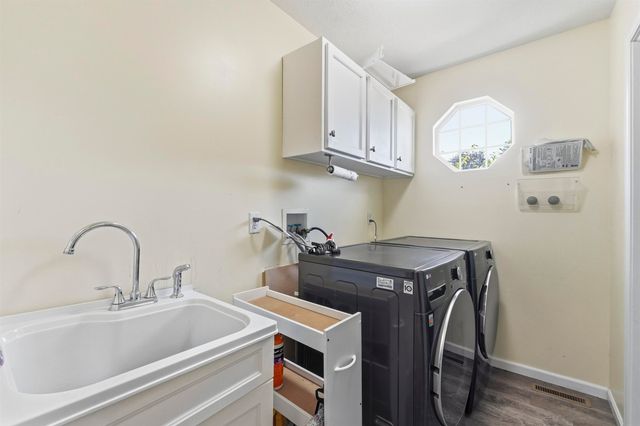 23135 Karington Court, Elkhart, IN 46516