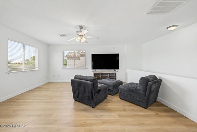 13222 E Alley Spring Drive, Vail, AZ 85641