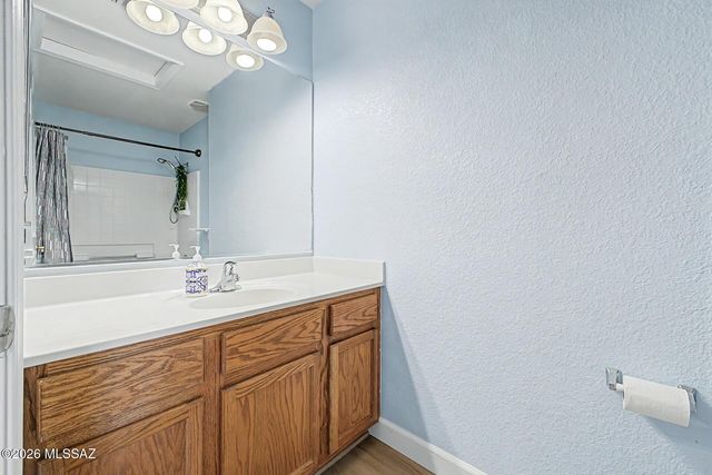 13222 E Alley Spring Drive, Vail, AZ 85641