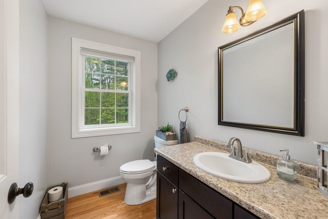 92 Ridgecrest Drive, Greenland, NH 03840