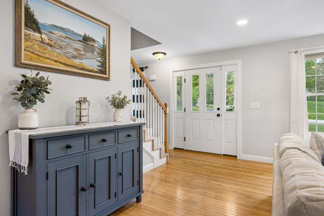 92 Ridgecrest Drive, Greenland, NH 03840