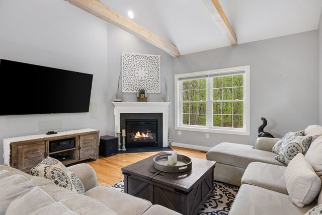 92 Ridgecrest Drive, Greenland, NH 03840