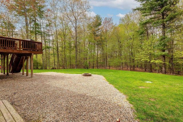 92 Ridgecrest Drive, Greenland, NH 03840