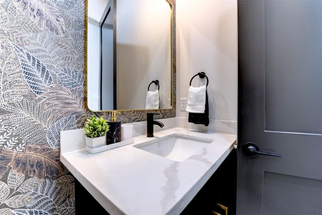 1304 Evelyn Street, Houston, TX 77009