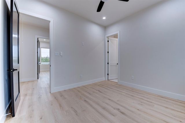 1304 Evelyn Street, Houston, TX 77009