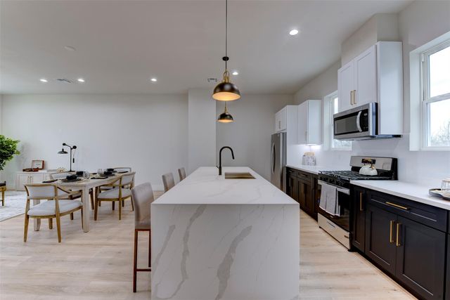 1304 Evelyn Street, Houston, TX 77009