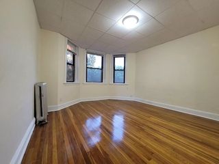 364 Riverway 3, Boston, MA 02115