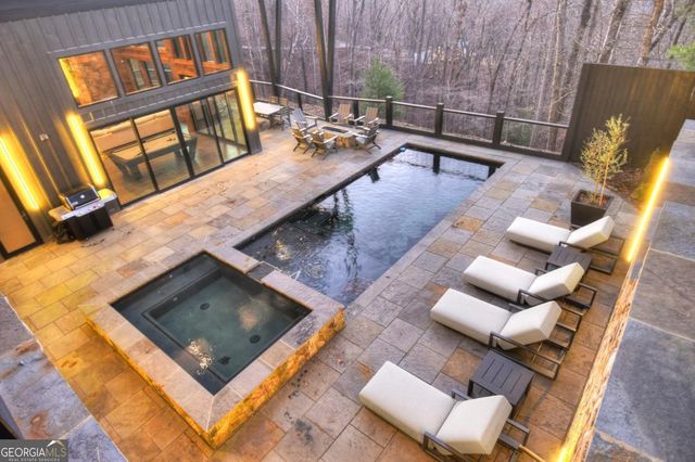 415 Green Ridge Trail, Blue Ridge, GA 30513
