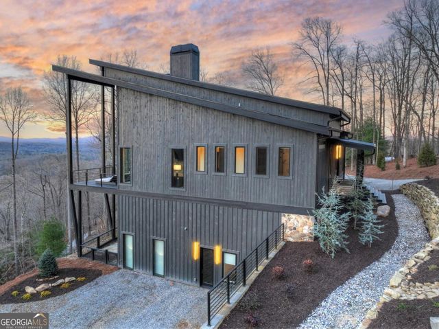 415 Green Ridge Trail, Blue Ridge, GA 30513