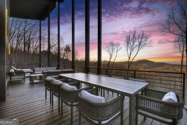 415 Green Ridge Trail, Blue Ridge, GA 30513