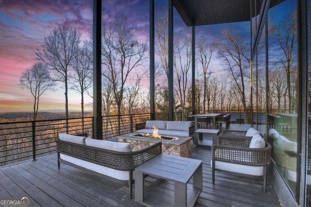 415 Green Ridge Trail, Blue Ridge, GA 30513