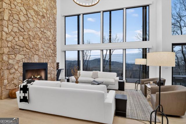 415 Green Ridge Trail, Blue Ridge, GA 30513
