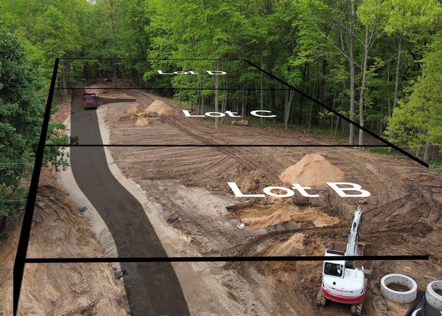 2395 Dunnigan Avenue, Grand Rapids, MI 49525