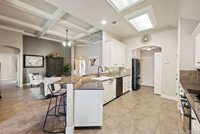 2351 N Ranch Estates, New Braunfels, TX 78130