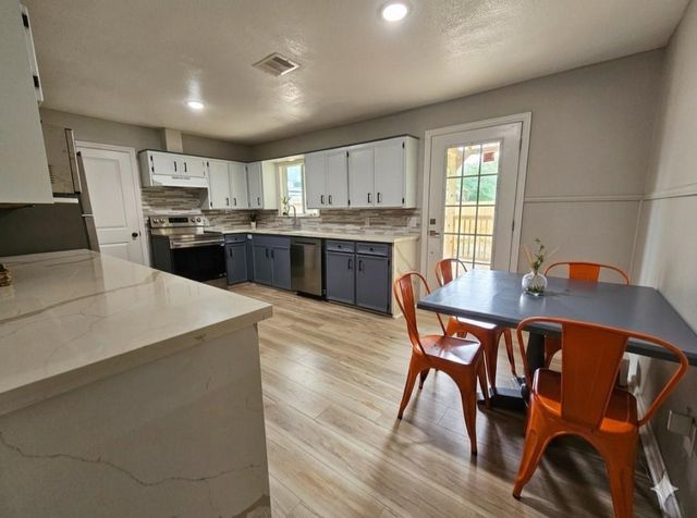4919 Donald Street, Pasadena, TX 77586