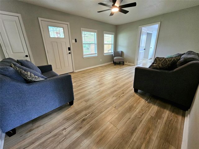 4919 Donald Street, Pasadena, TX 77586
