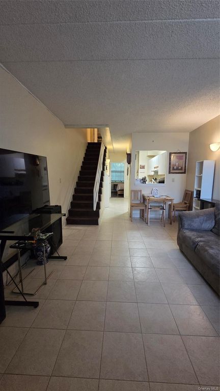 527 E 156th Street 67D, Bronx, NY 10455 — photo 3