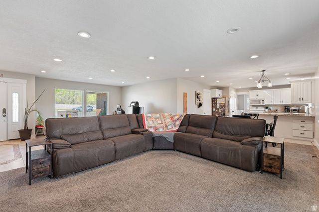 10261 S 3200 W, South Jordan, UT 84095