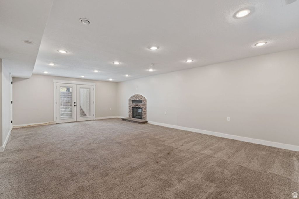 Image 33 of property listing at 10261 S 3200 W, South Jordan, UT 84095
