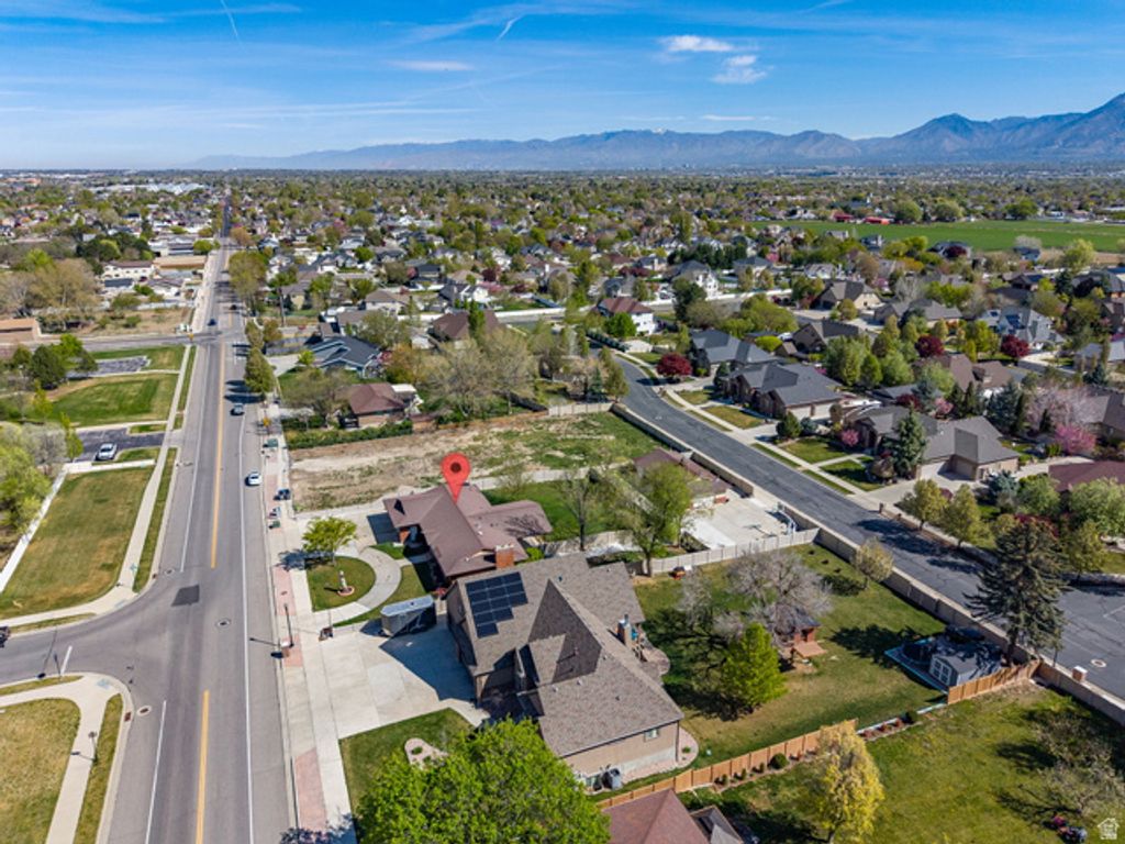 Image 56 of property listing at 10261 S 3200 W, South Jordan, UT 84095